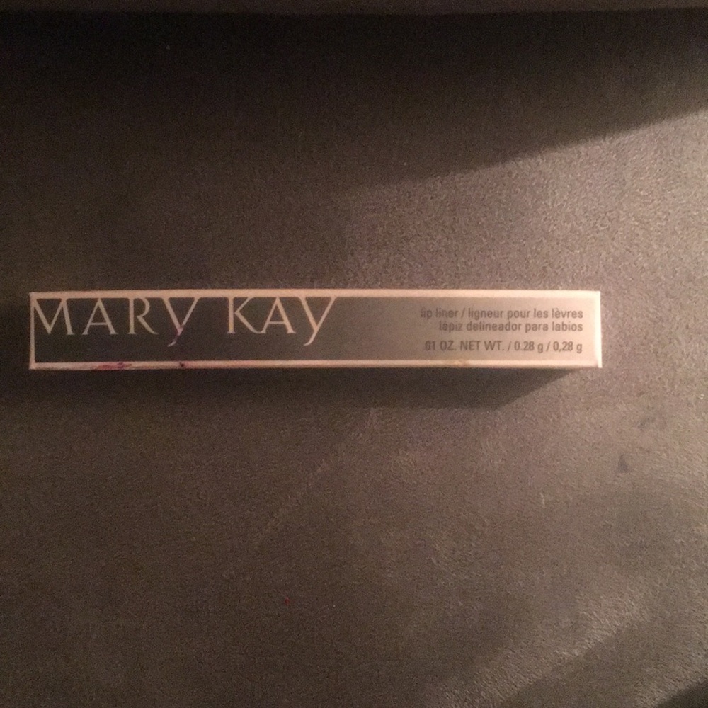 Mary Kay Lip Liner- Rose